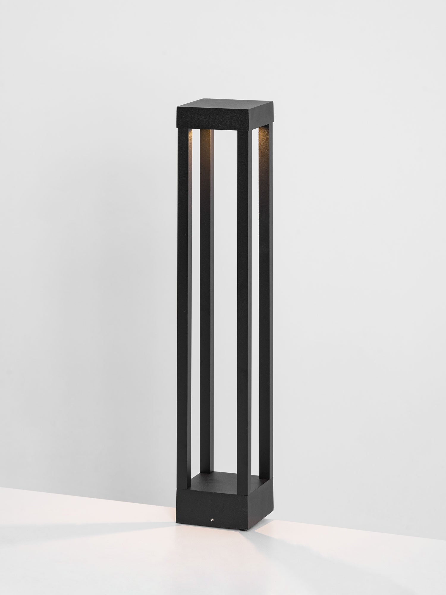 obsidian-post-outdoor-light-anzaz--38