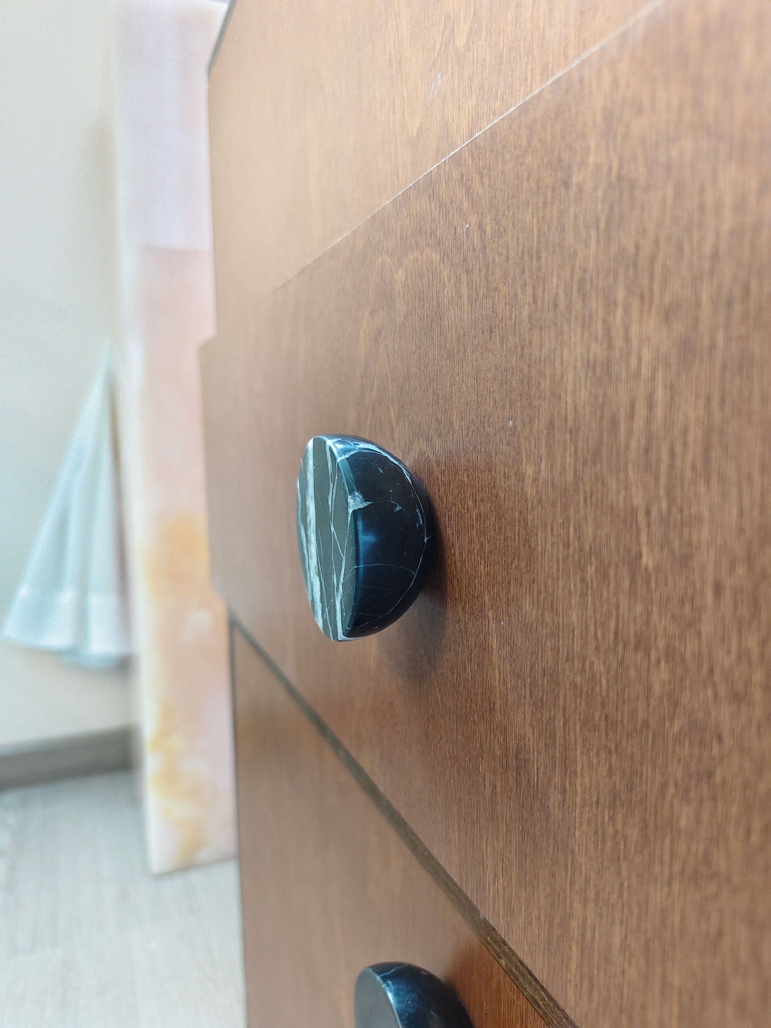 obsidian-core-marble-pull-handle-anzaz-Value B: Glass Door-13
