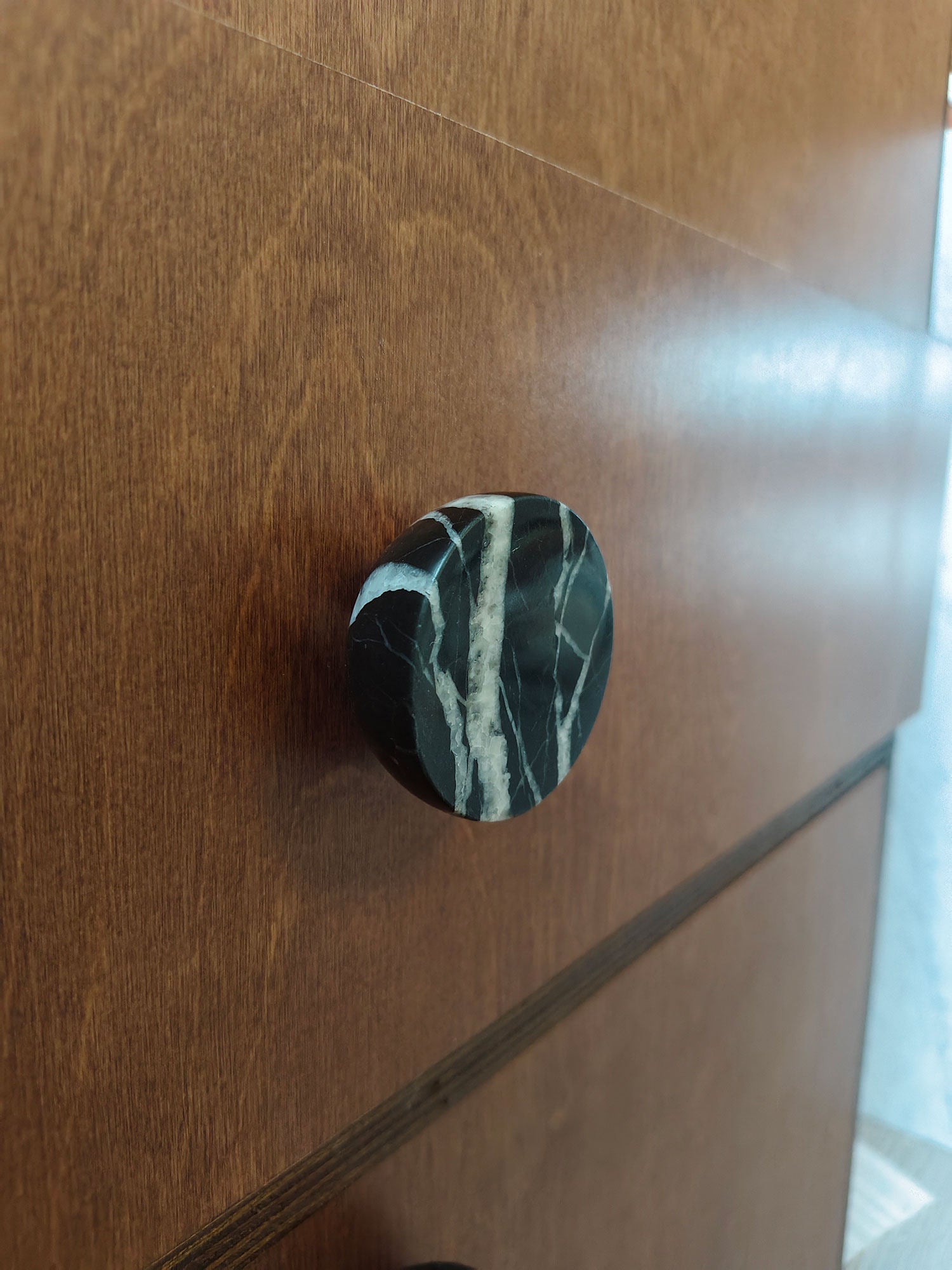 obsidian-core-marble-pull-handle-anzaz-Value B: Glass Door-5