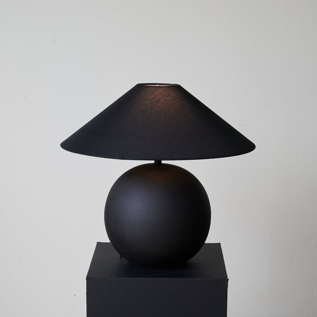 obsidian-sphere-table-lamp-anzaz--5