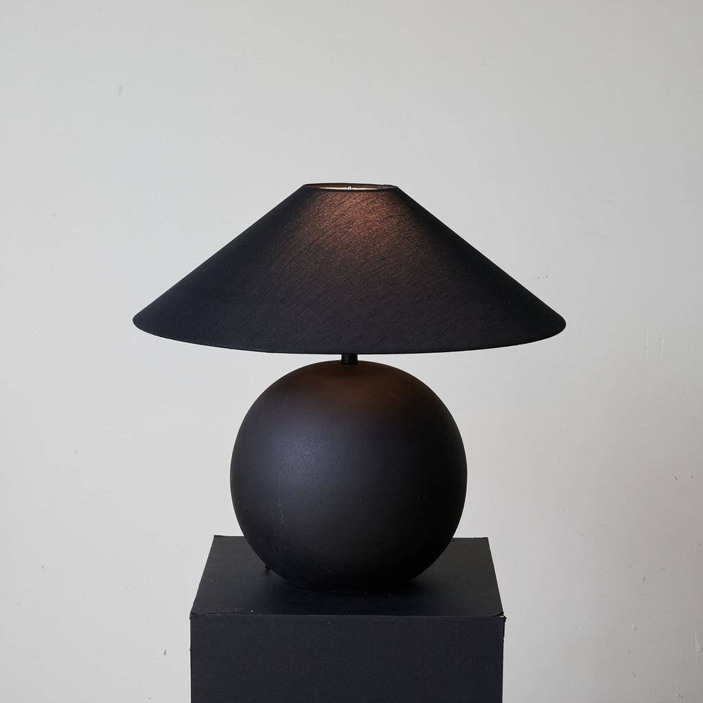 obsidian-sphere-table-lamp-anzaz-Black-3