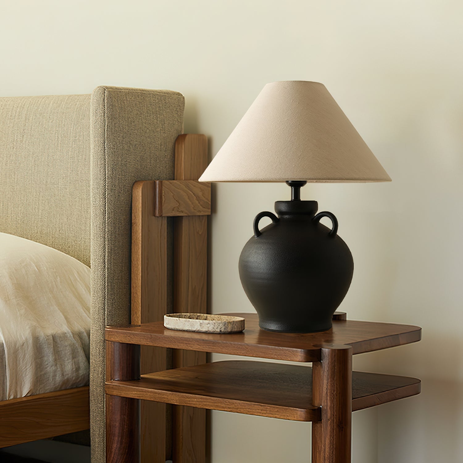wine-pot-table-lamp-anzaz-Black ceramic & White-6