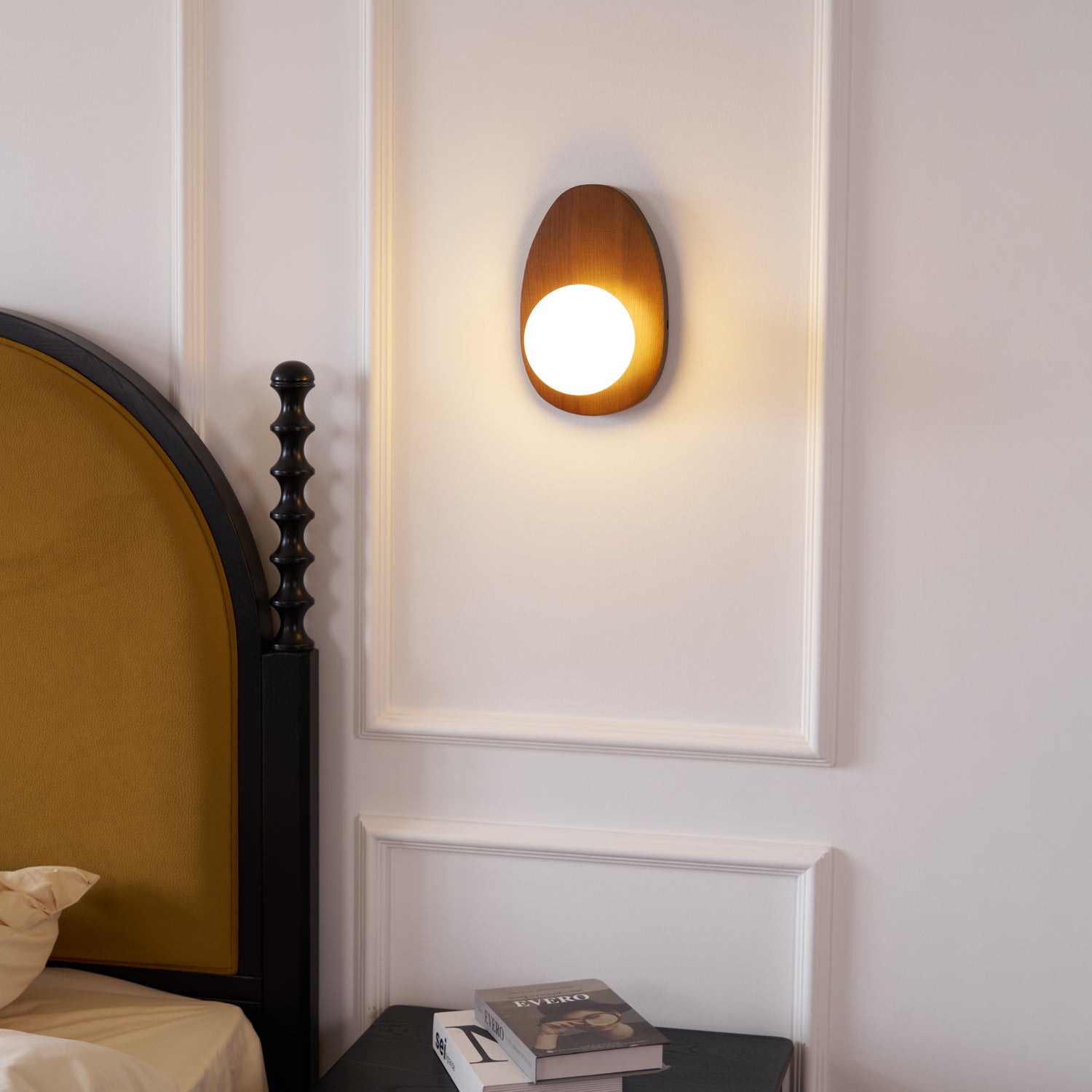 orba-walnut-wall-lamp-anzaz--14