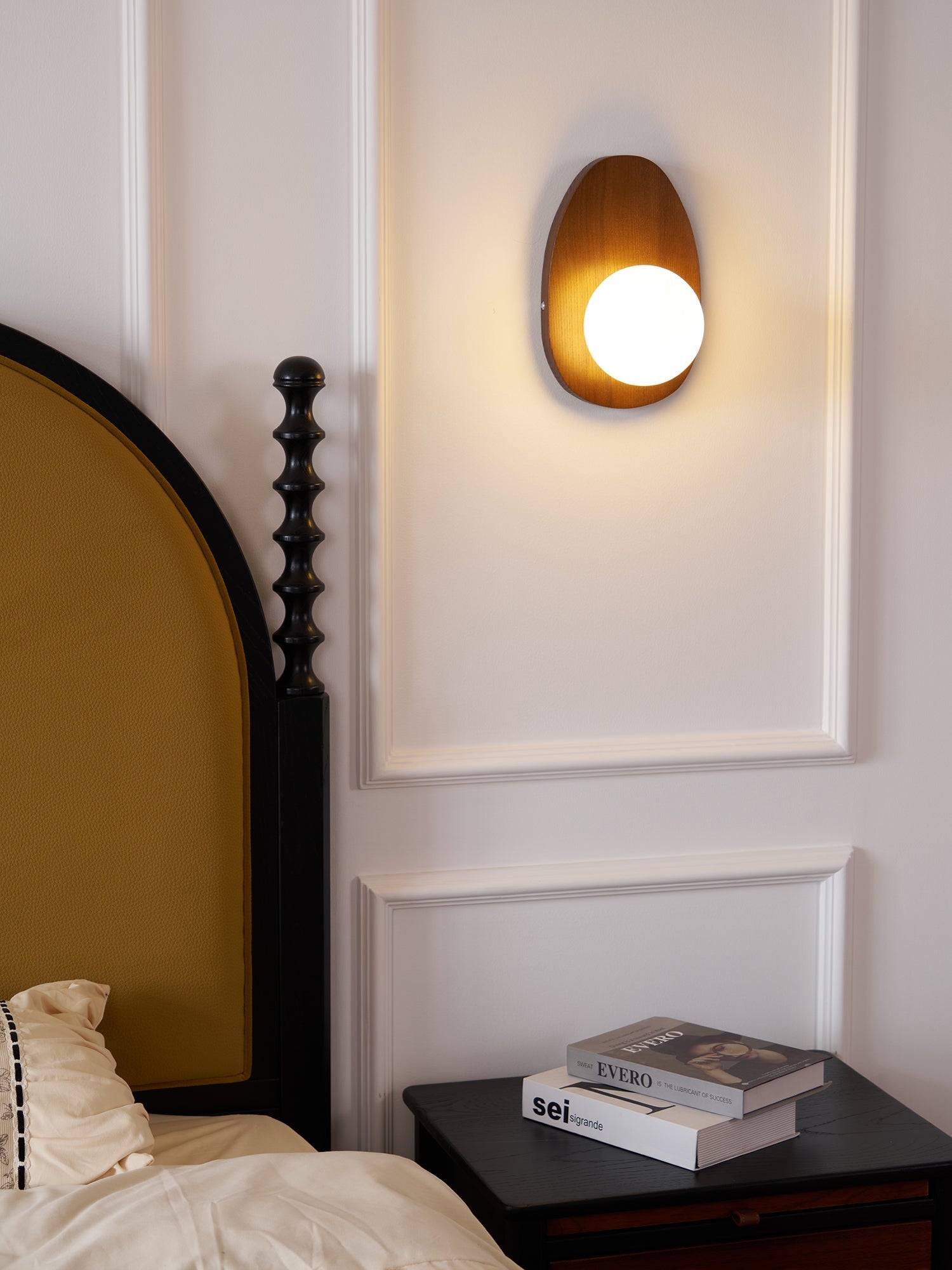 orba-walnut-plug-in-wall-lamp-anzaz--14
