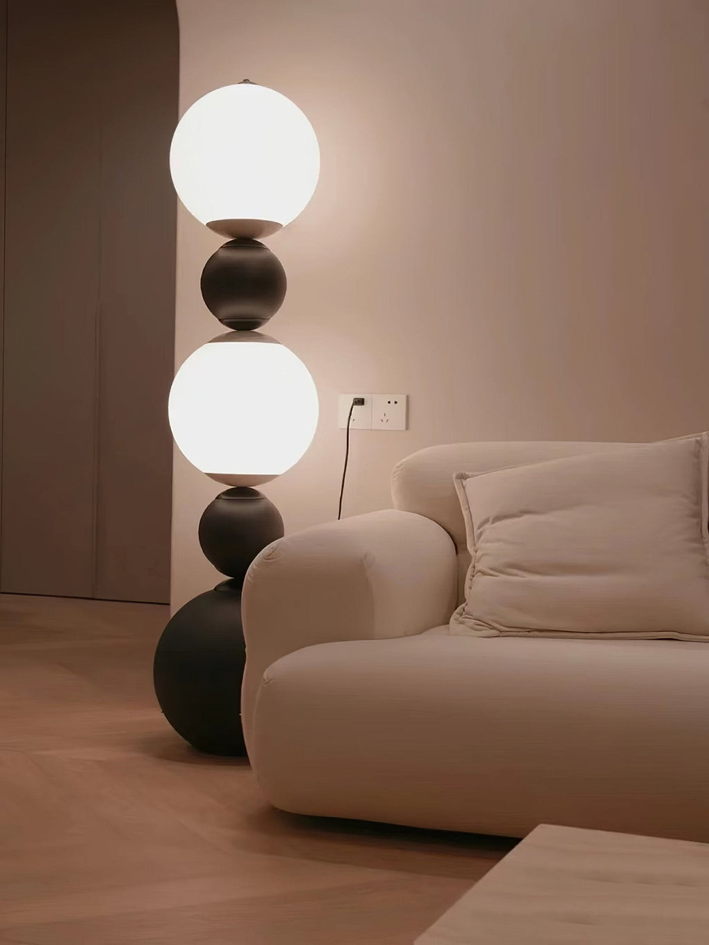orion-sphere-floor-lamp-anzaz-Black & White-4