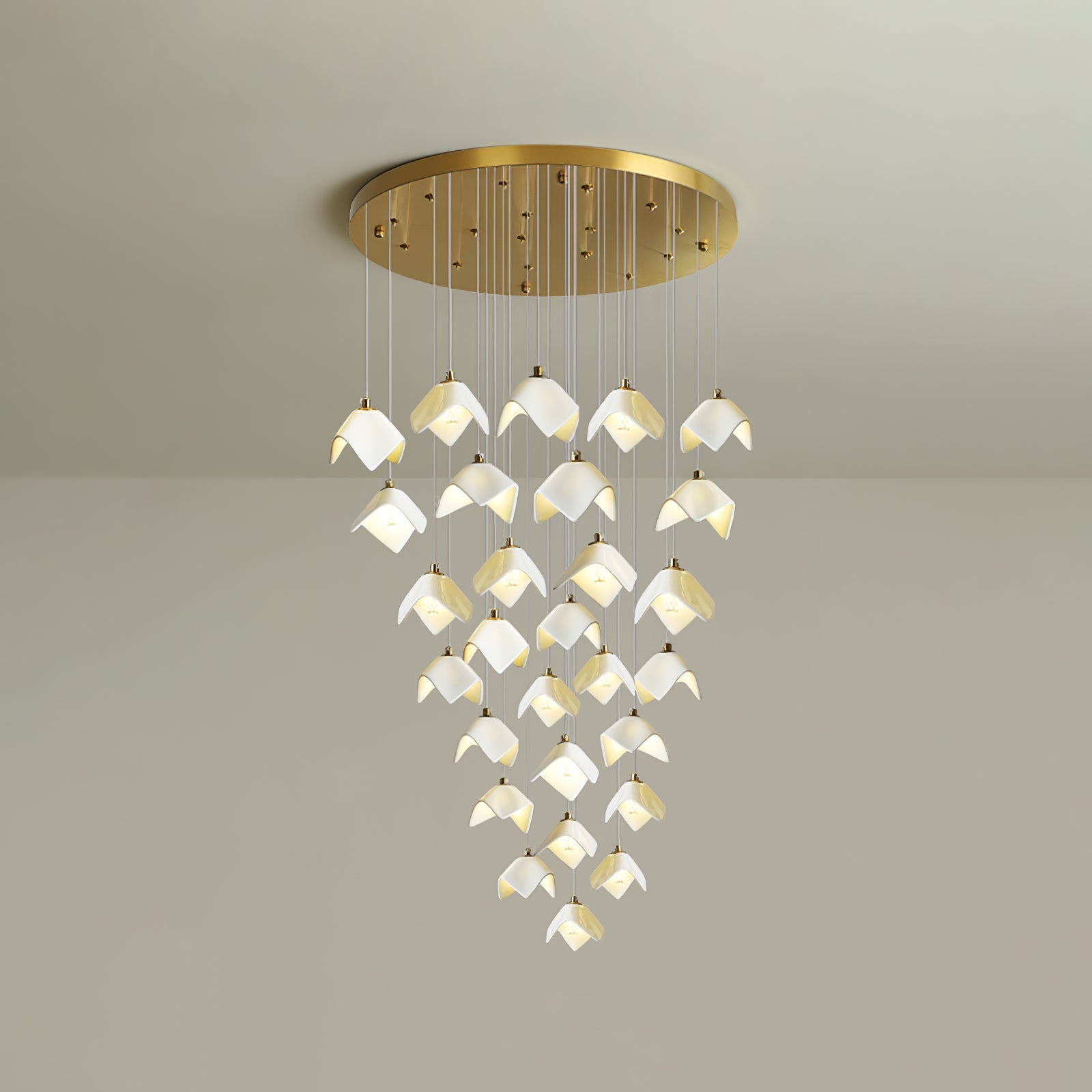 orlani-cascade-stairs-chandelier-anzaz--35