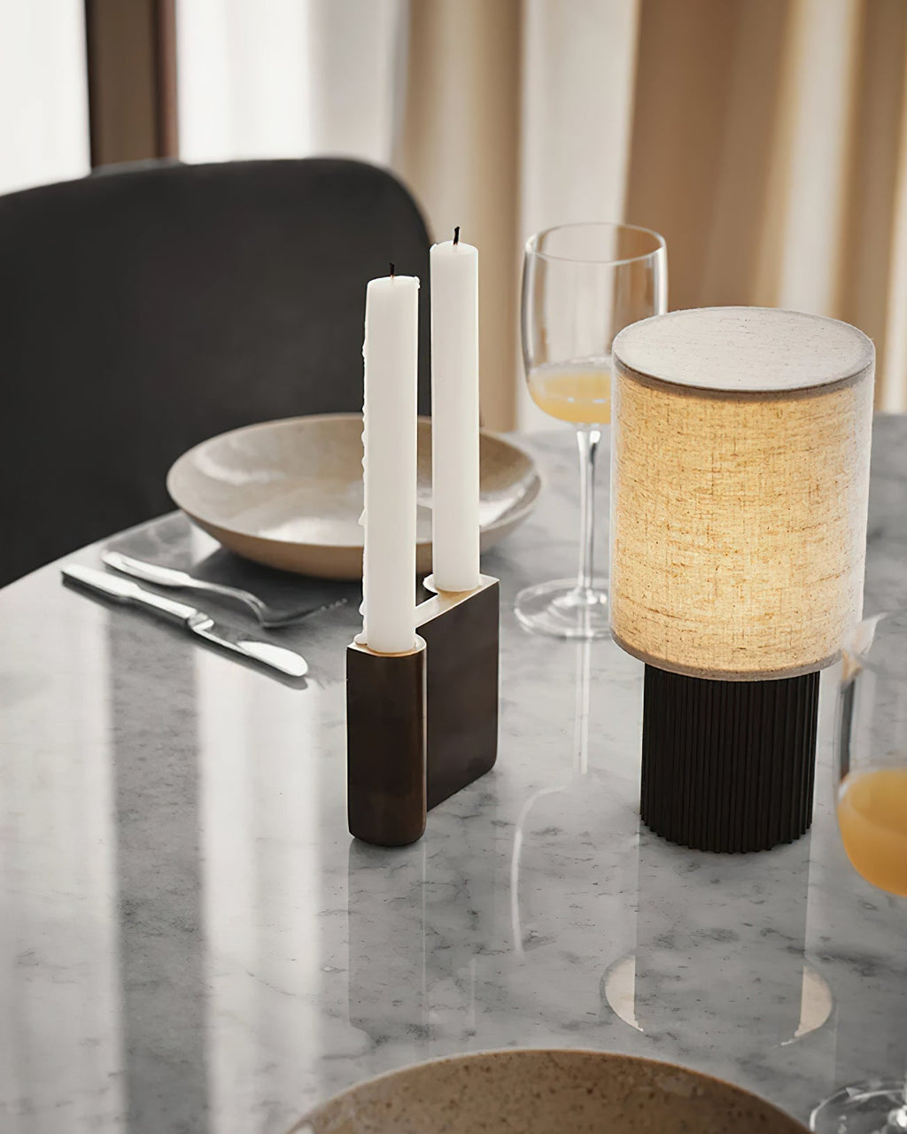 orlo-ribbed-table-lamp-anzaz--4