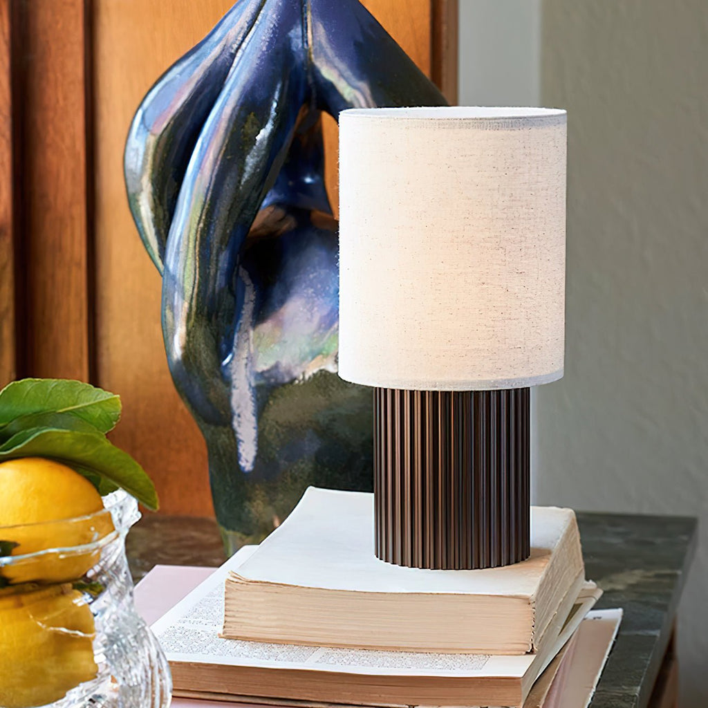 orlo-ribbed-table-lamp-anzaz--5