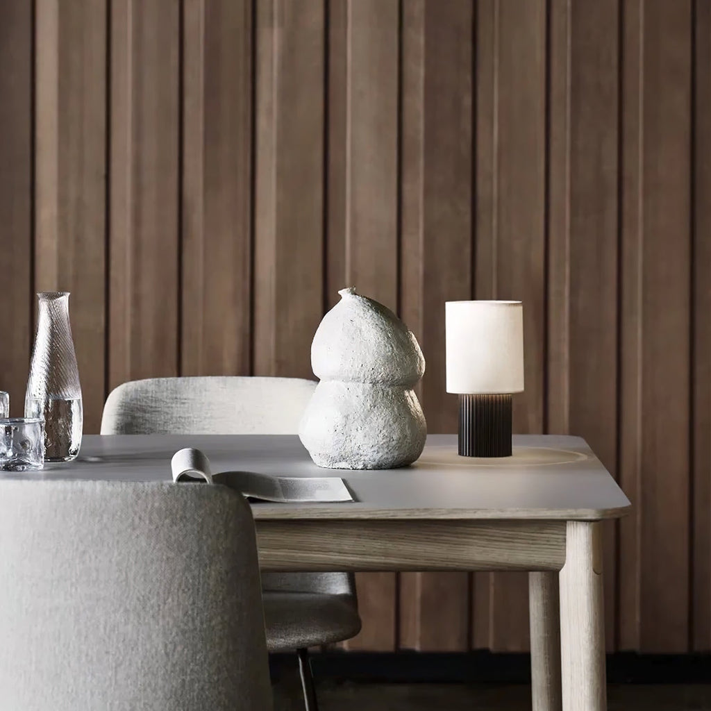 orlo-ribbed-table-lamp-anzaz--9