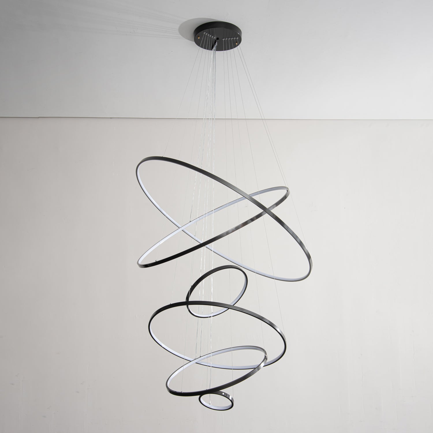 orrery-rings-chandelier-anzaz--17