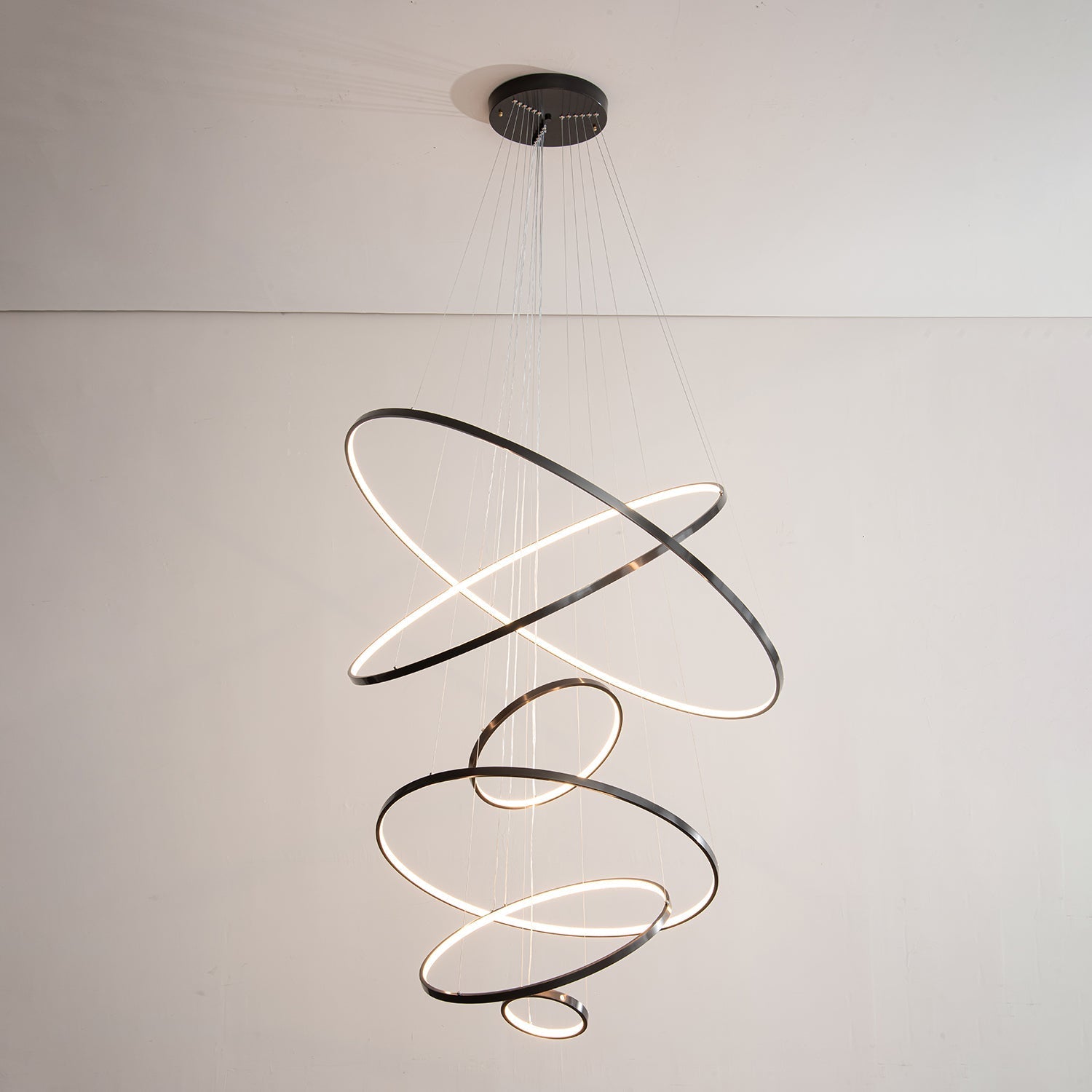 orrery-rings-chandelier-anzaz--19