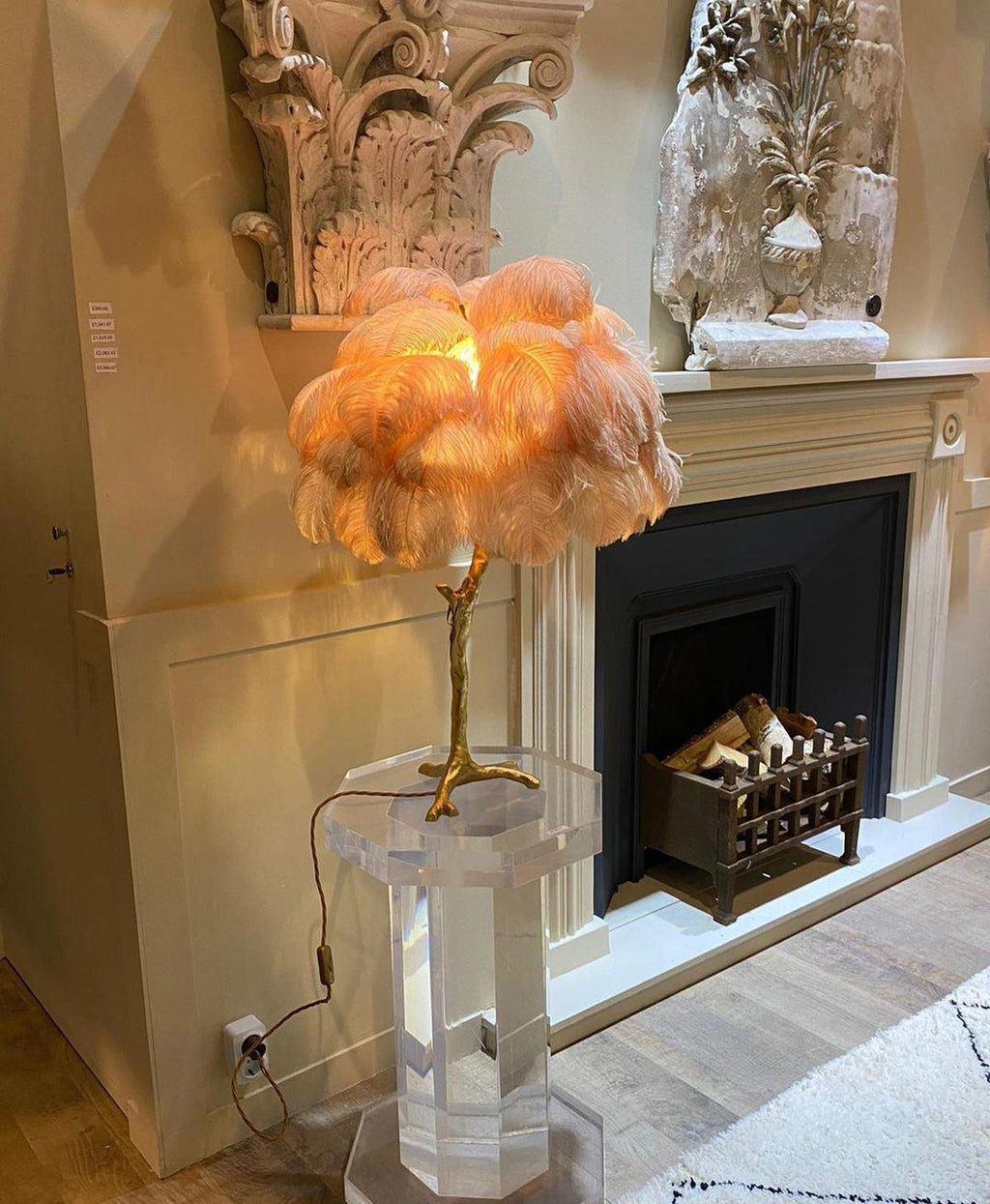 ostrich-feather-table-lamp-anzaz-Old gold-54