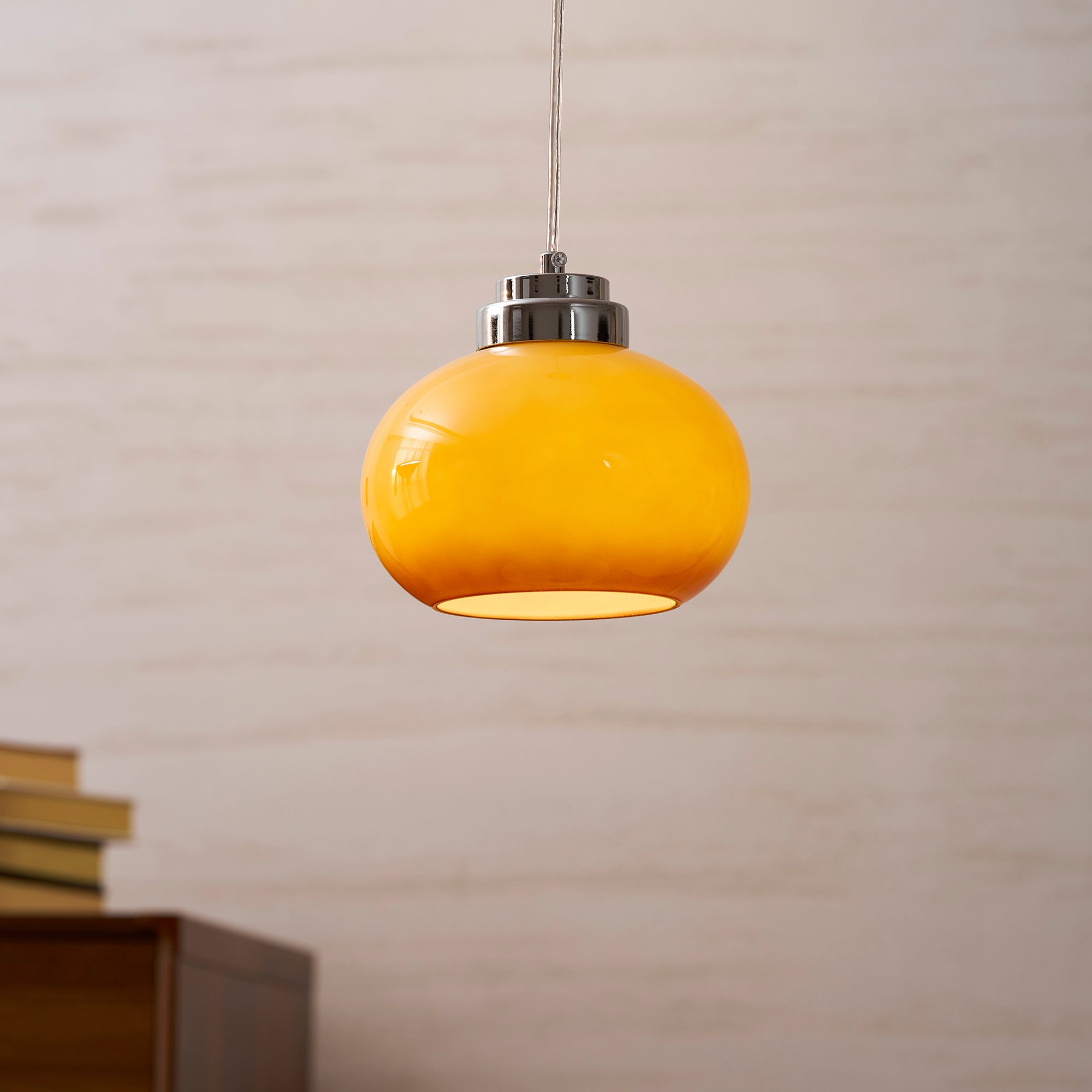 oval-persimmon-pendant-light-anzaz--2
