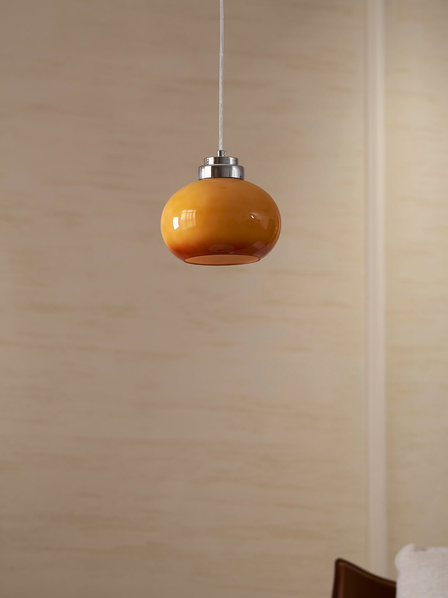 oval-persimmon-pendant-light-anzaz--38