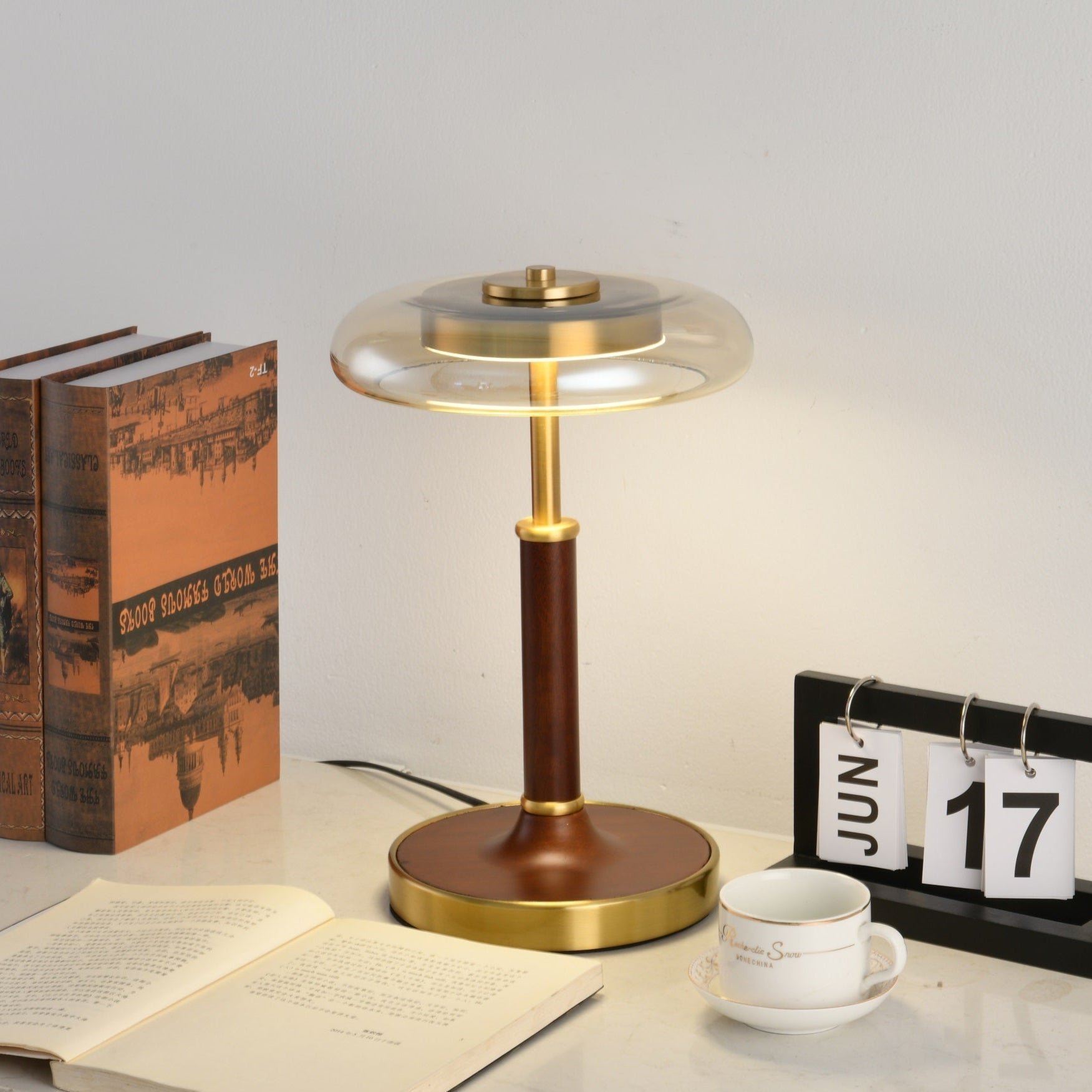 ovalo-table-lamp-anzaz-Walnut Wood & Gold & Clear-3