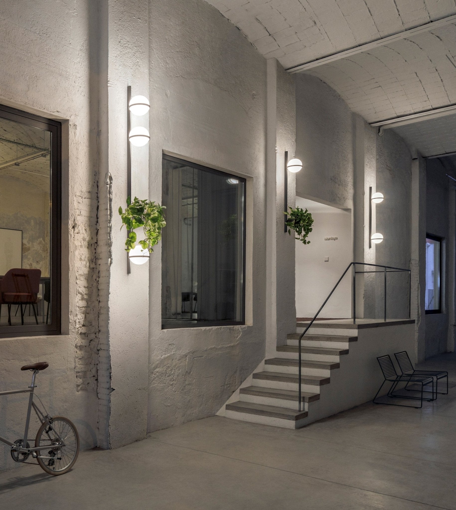 solstice-orb-wall-light-anzaz--4