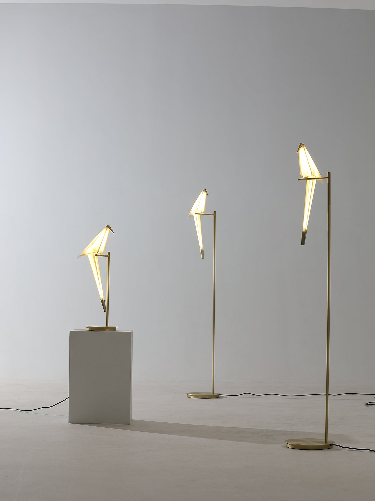 perch-light-table-lamp-anzaz--11