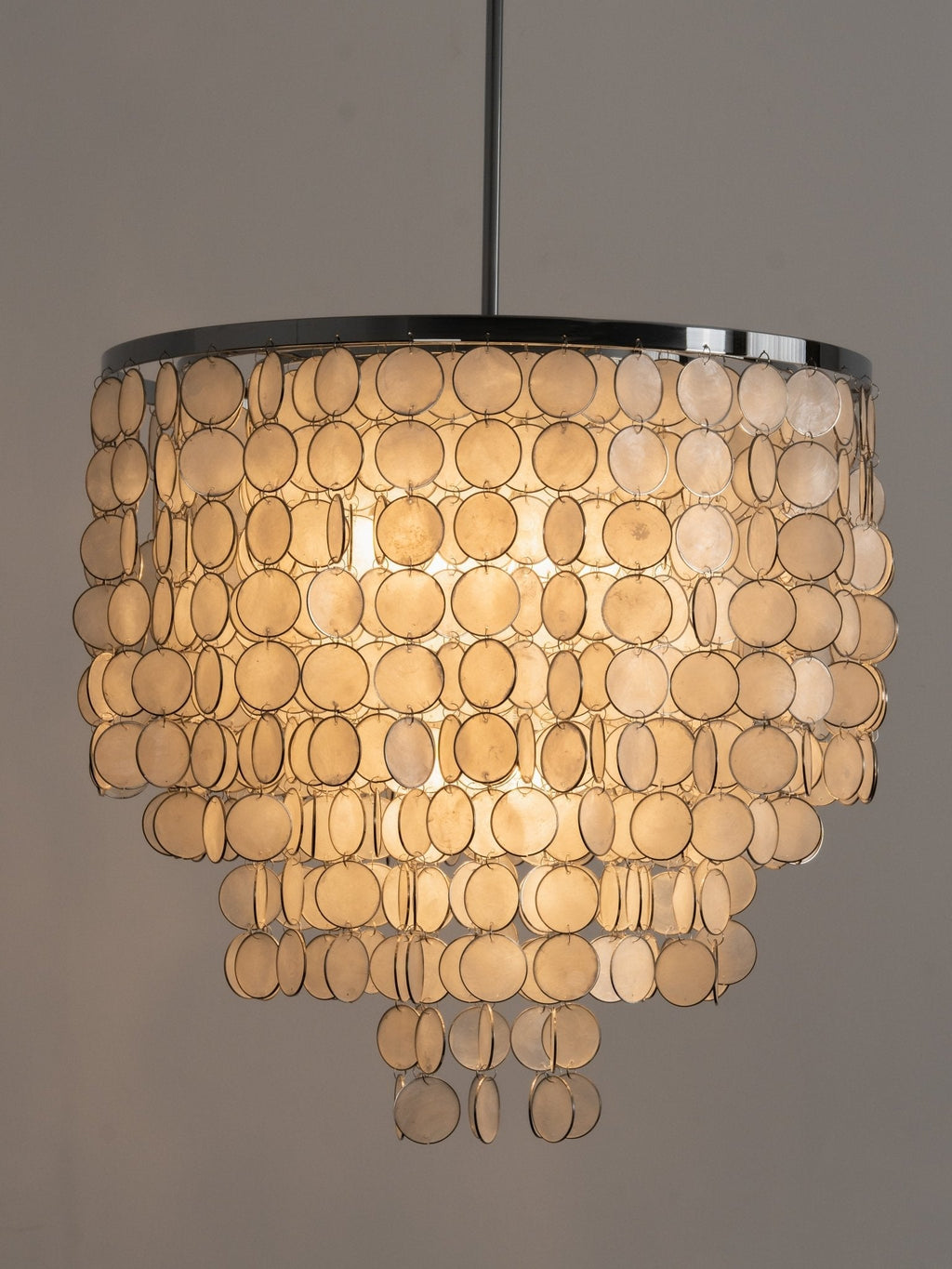 pearl-shell-chandelier-anzaz--13