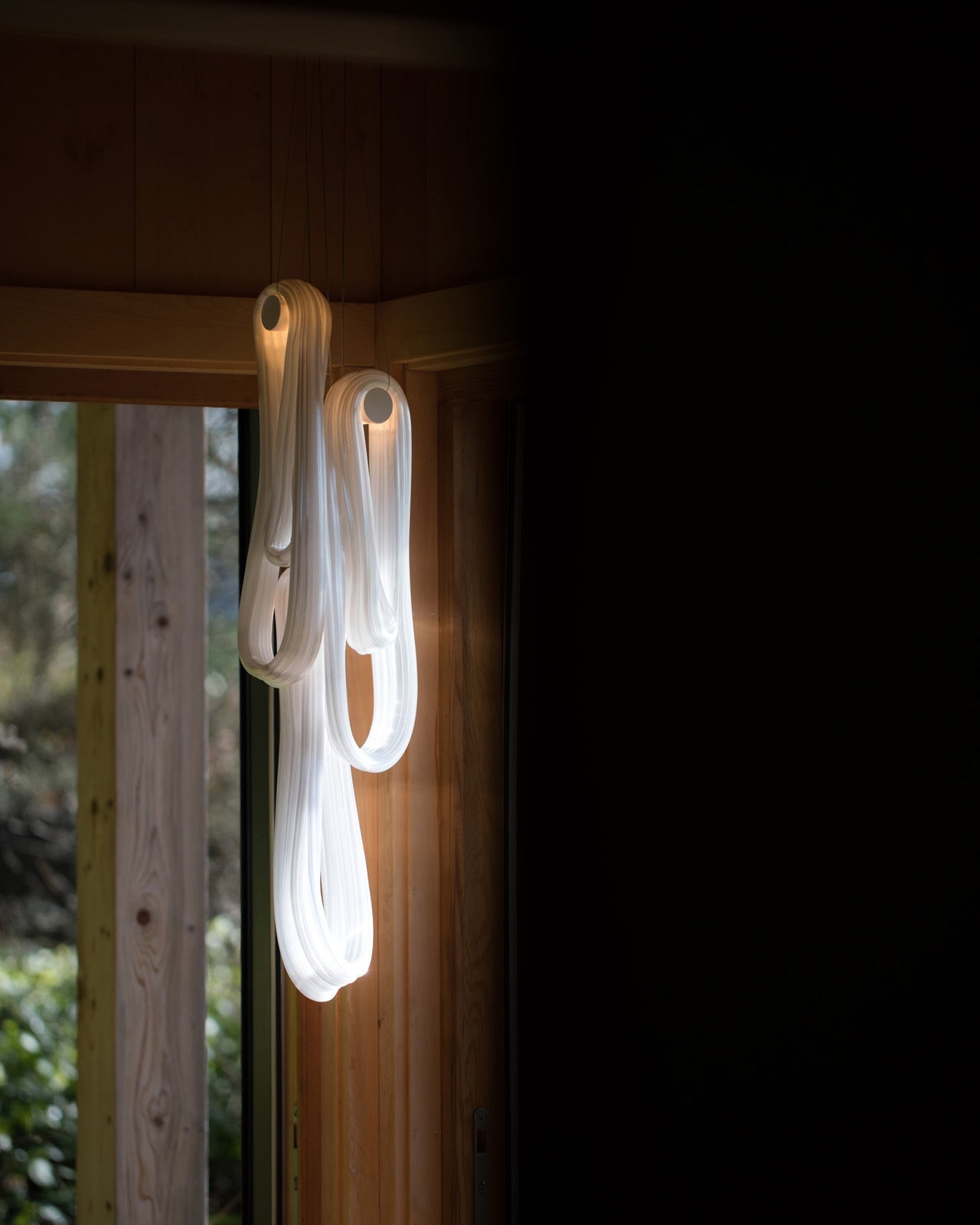 pearlescent-filament-chandelier-anzaz--17