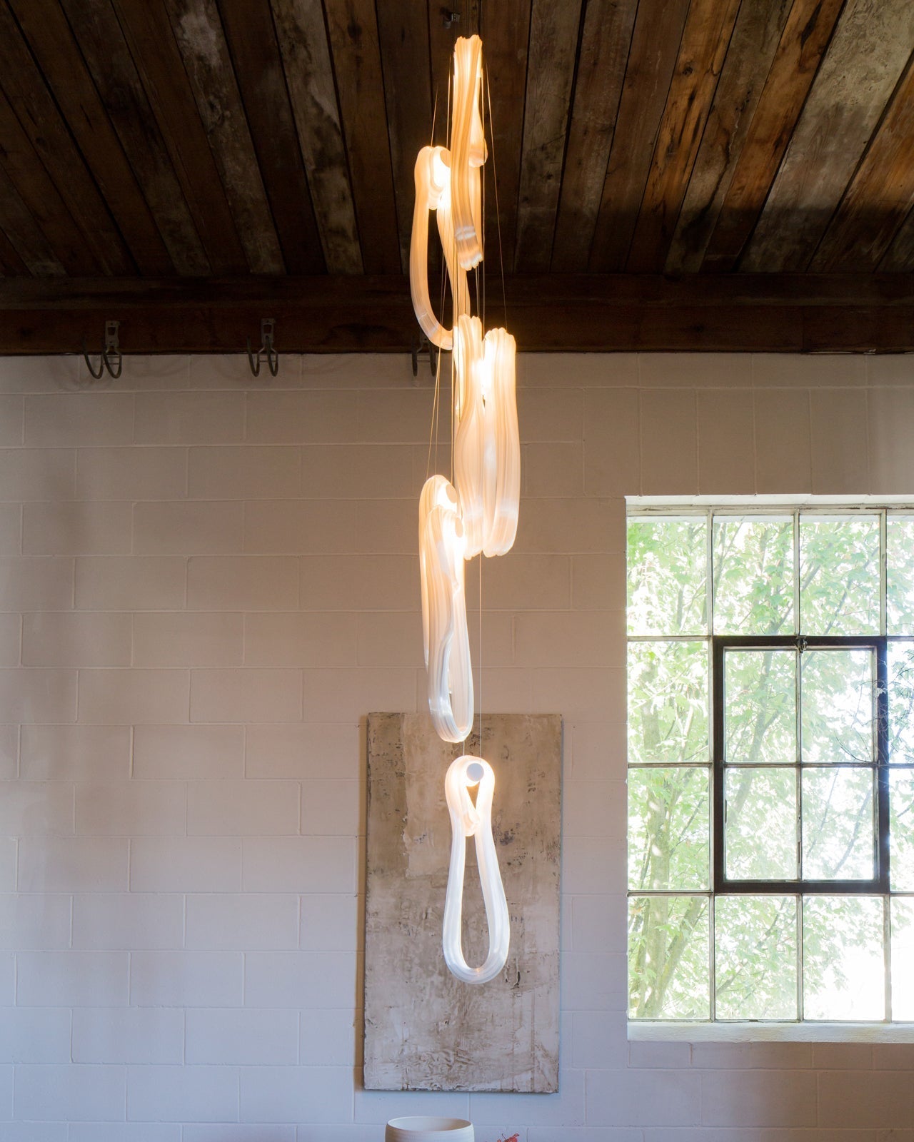 pearlescent-filament-chandelier-anzaz--10