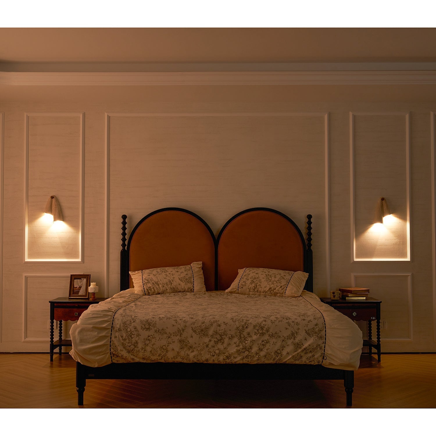 velo-draped-stone-sconce-anzaz--20