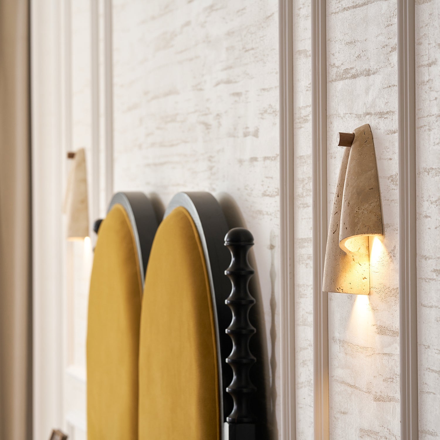 velo-draped-stone-sconce-anzaz--23