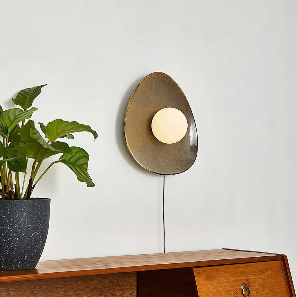 pebble-disc-plug-in-wall-light-anzaz--26