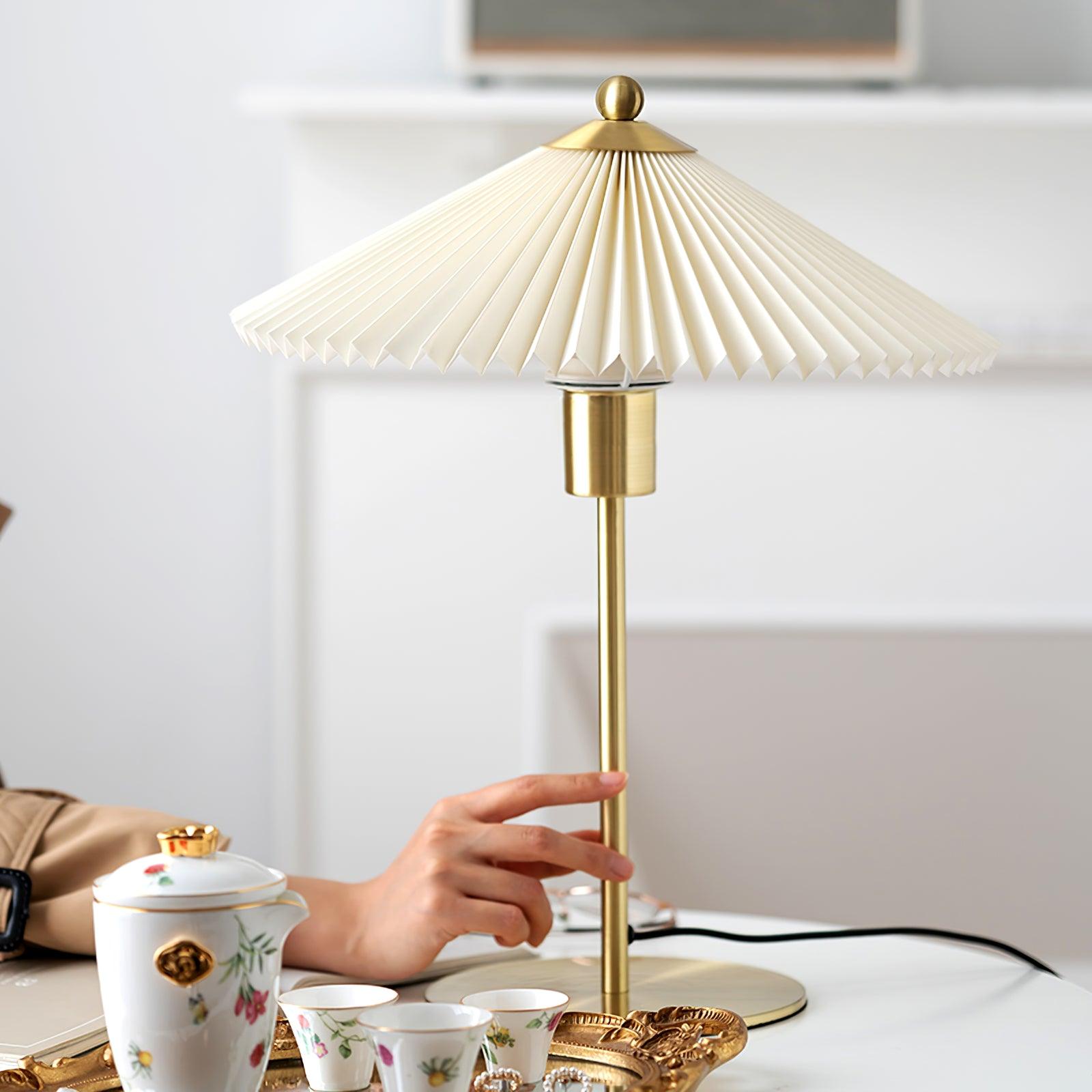perla-pleated-table-lamp-anzaz--5
