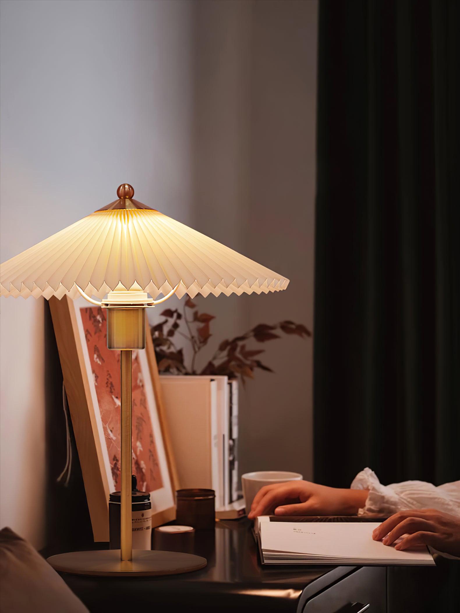 perla-pleated-table-lamp-anzaz--12