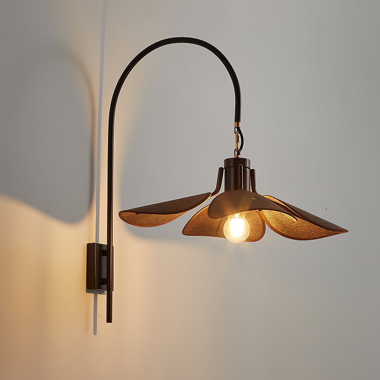 petal-bloom-wall-lamp-anzaz--13