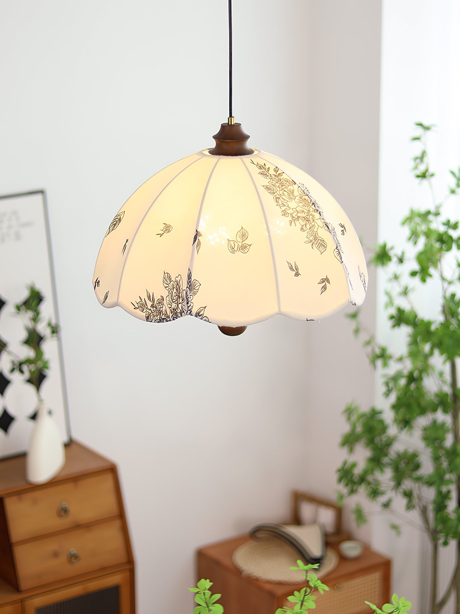 petal-whisper-pendant-lamp-anzaz--10