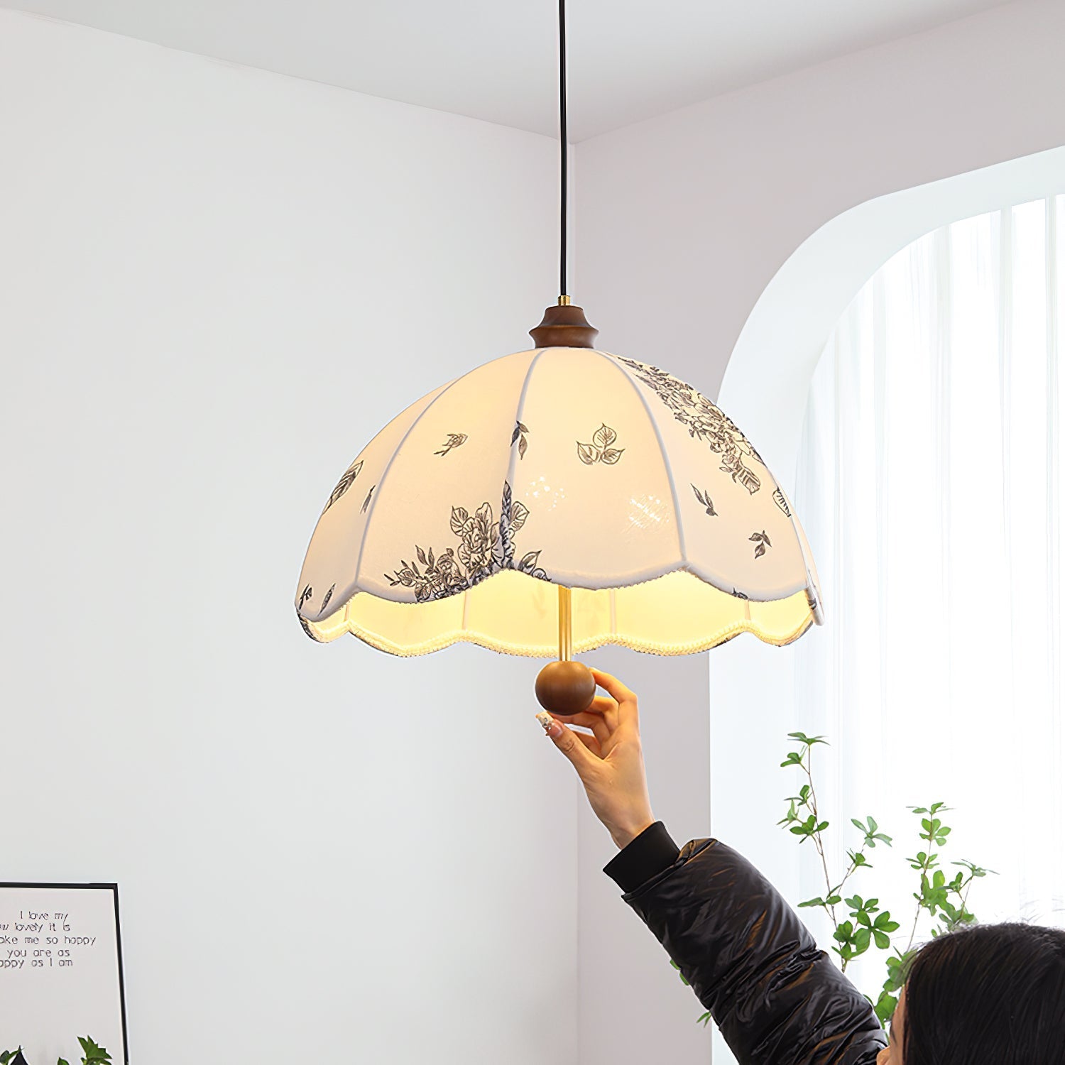 petal-whisper-pendant-lamp-anzaz--11