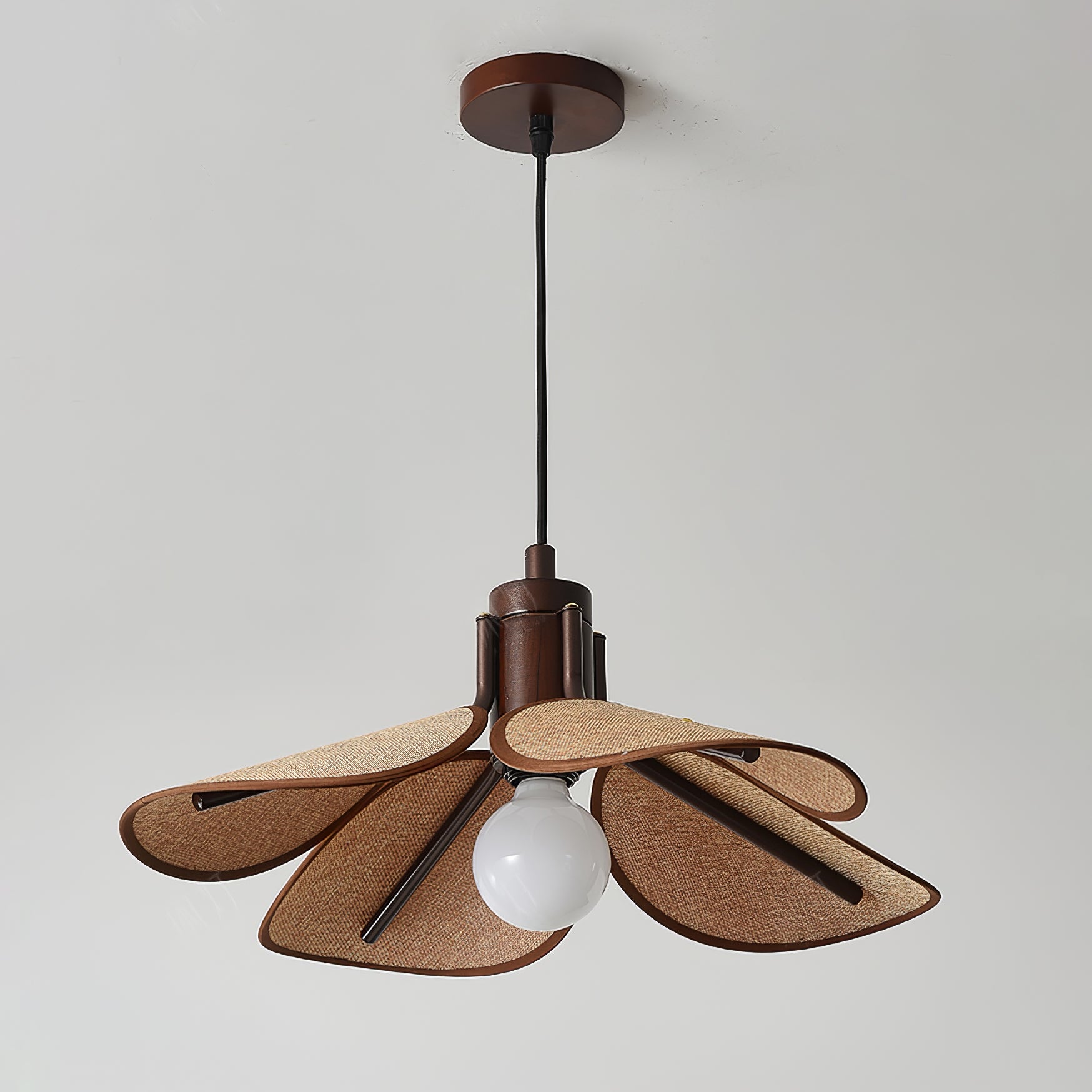petal-bloom-pendant-light-anzaz--30