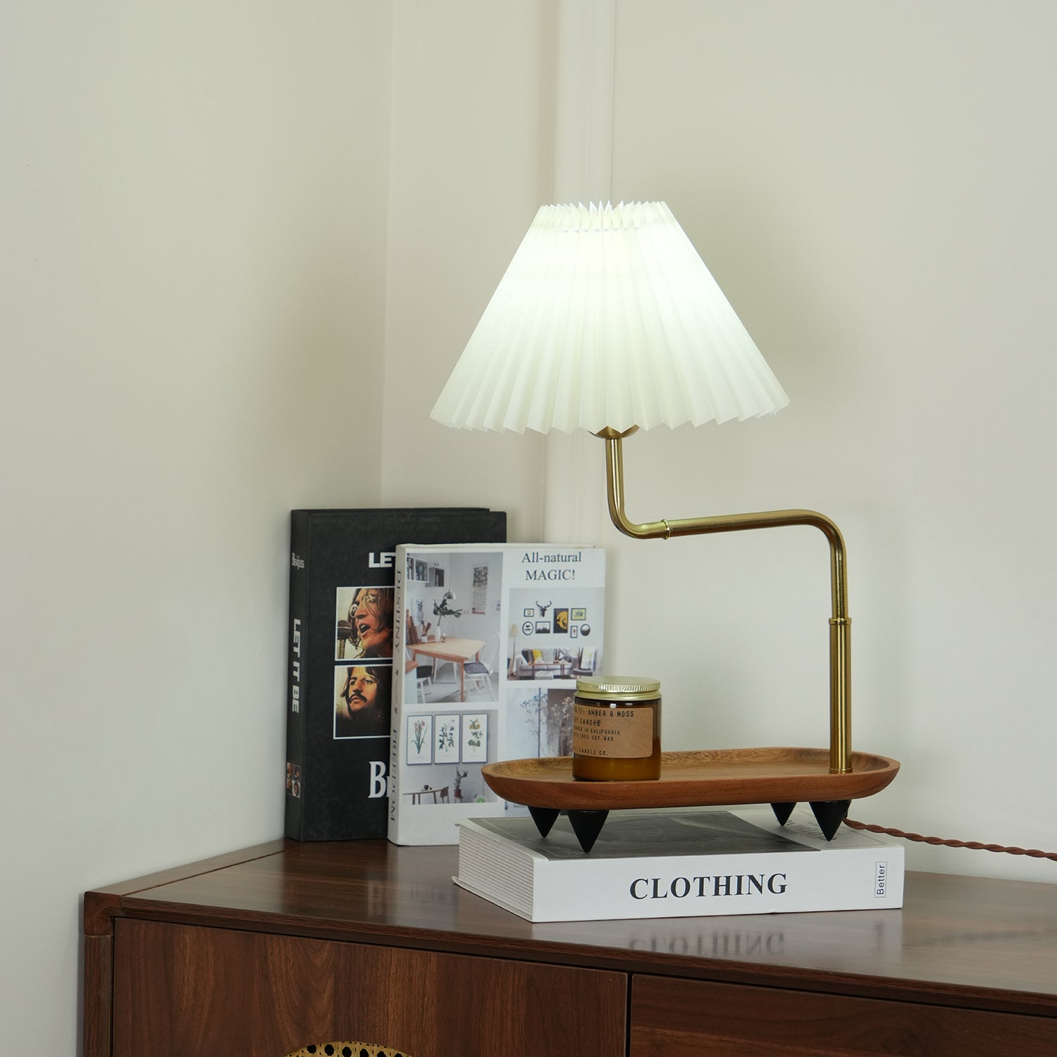 pia-tl-table-lamp-anzaz-Gold & Black-5