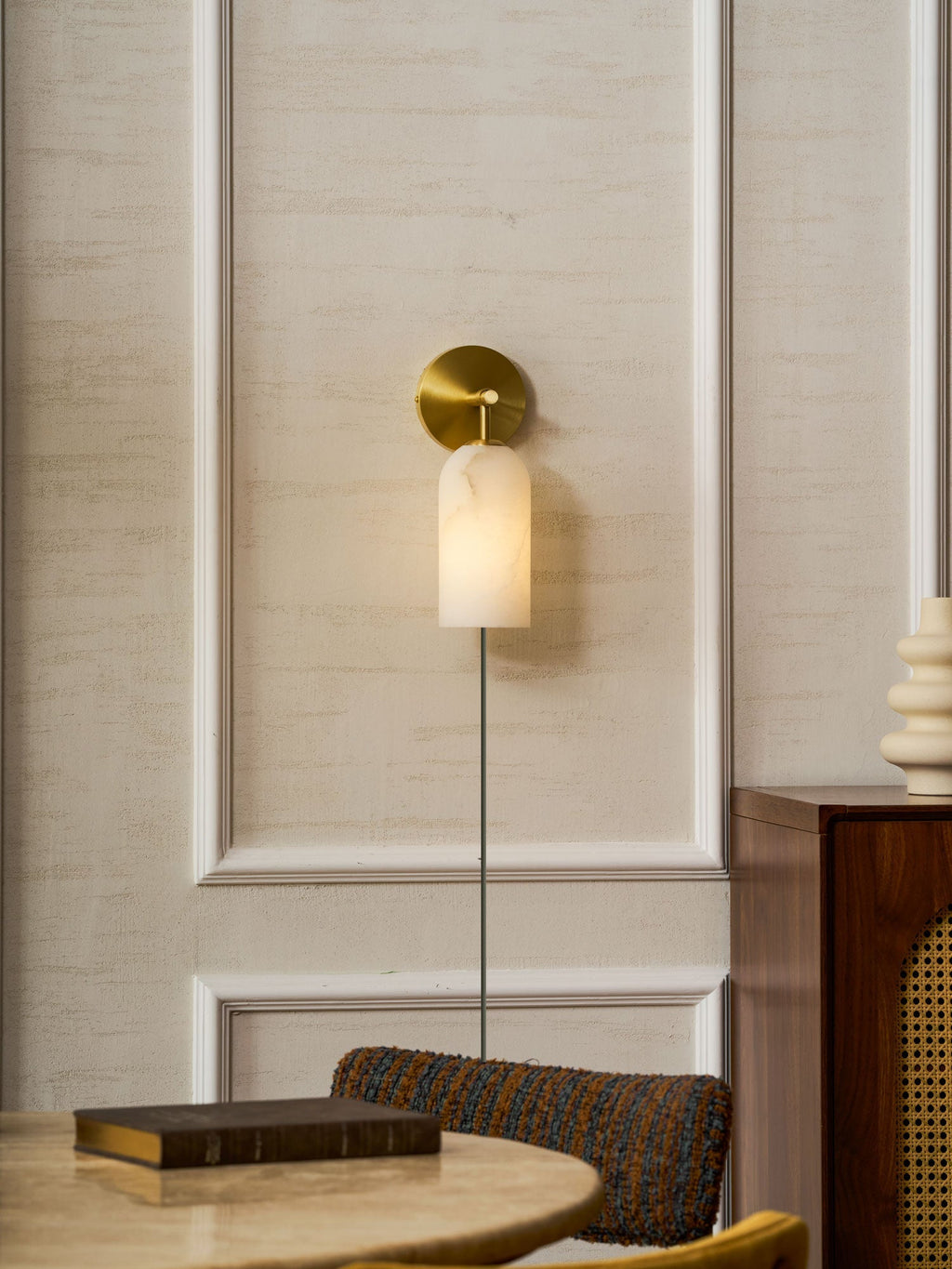 pillar-alabaster-plug-in-wall-sconce-anzaz-Bronze & White-8