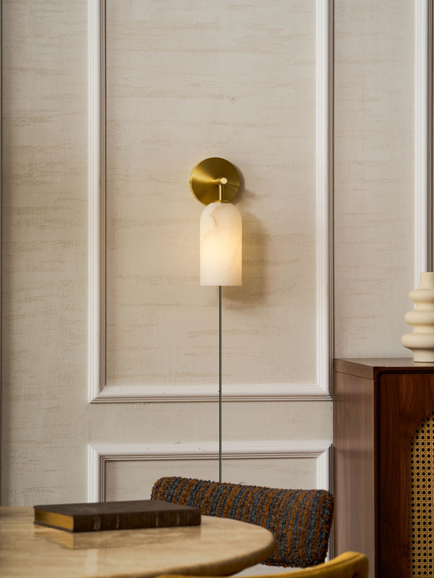 pillar-alabaster-plug-in-wall-sconce-anzaz-Bronze & White-8