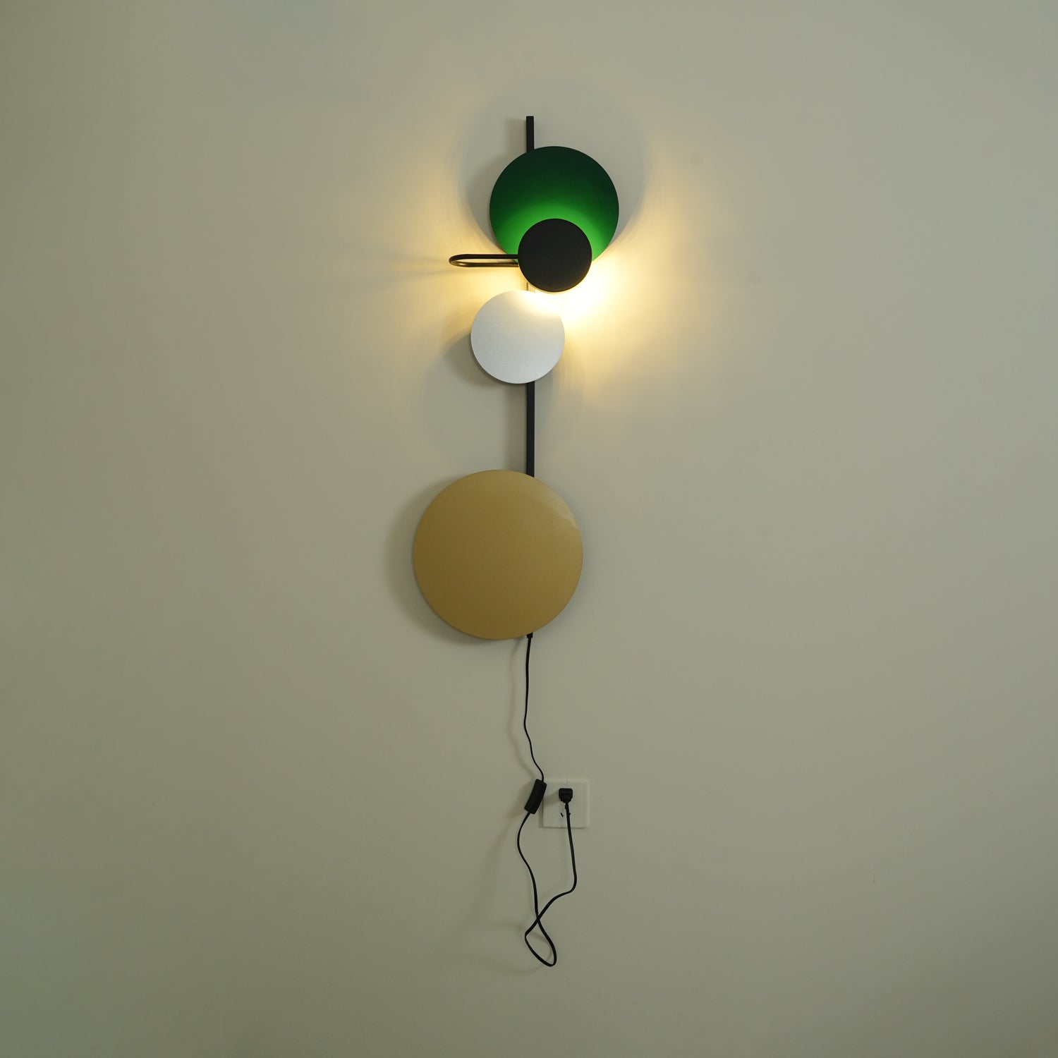 planet-plug-in-wall-lamp-anzaz--43