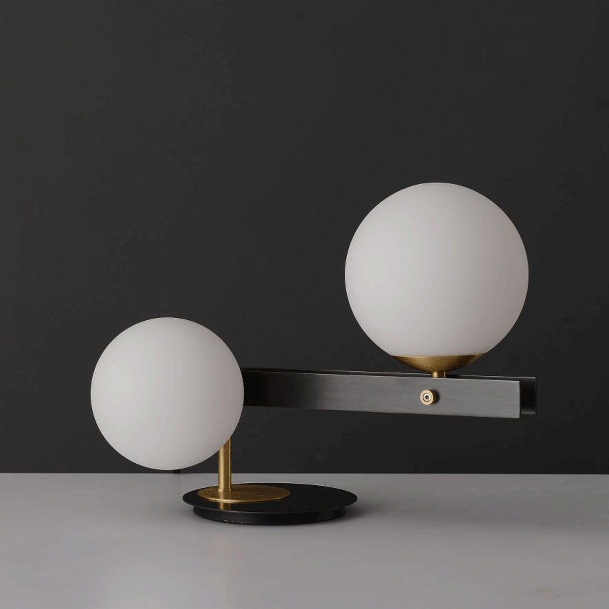 planeta-table-lamp-anzaz-Brass+Black-3
