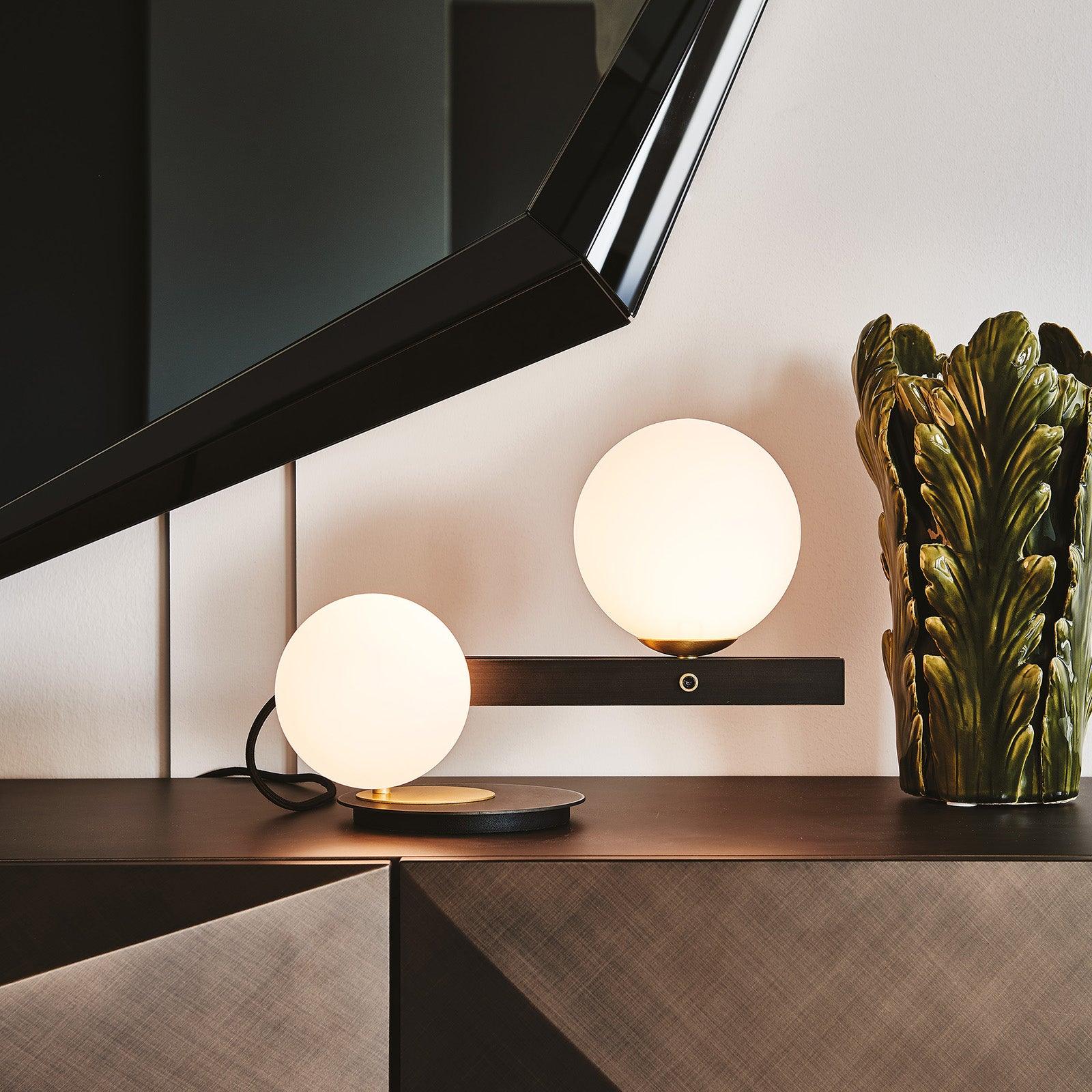 planeta-table-lamp-anzaz-Brass+Black-2
