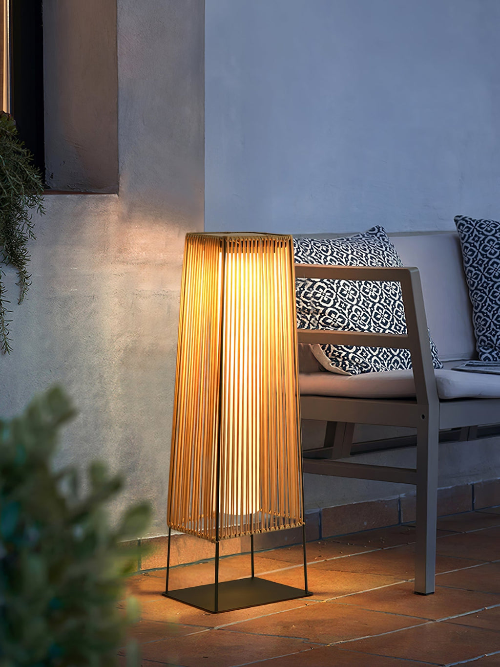 plastic-rattaplastic-rattan-outdoor-post-light-with-solar-panel-anzaz--34