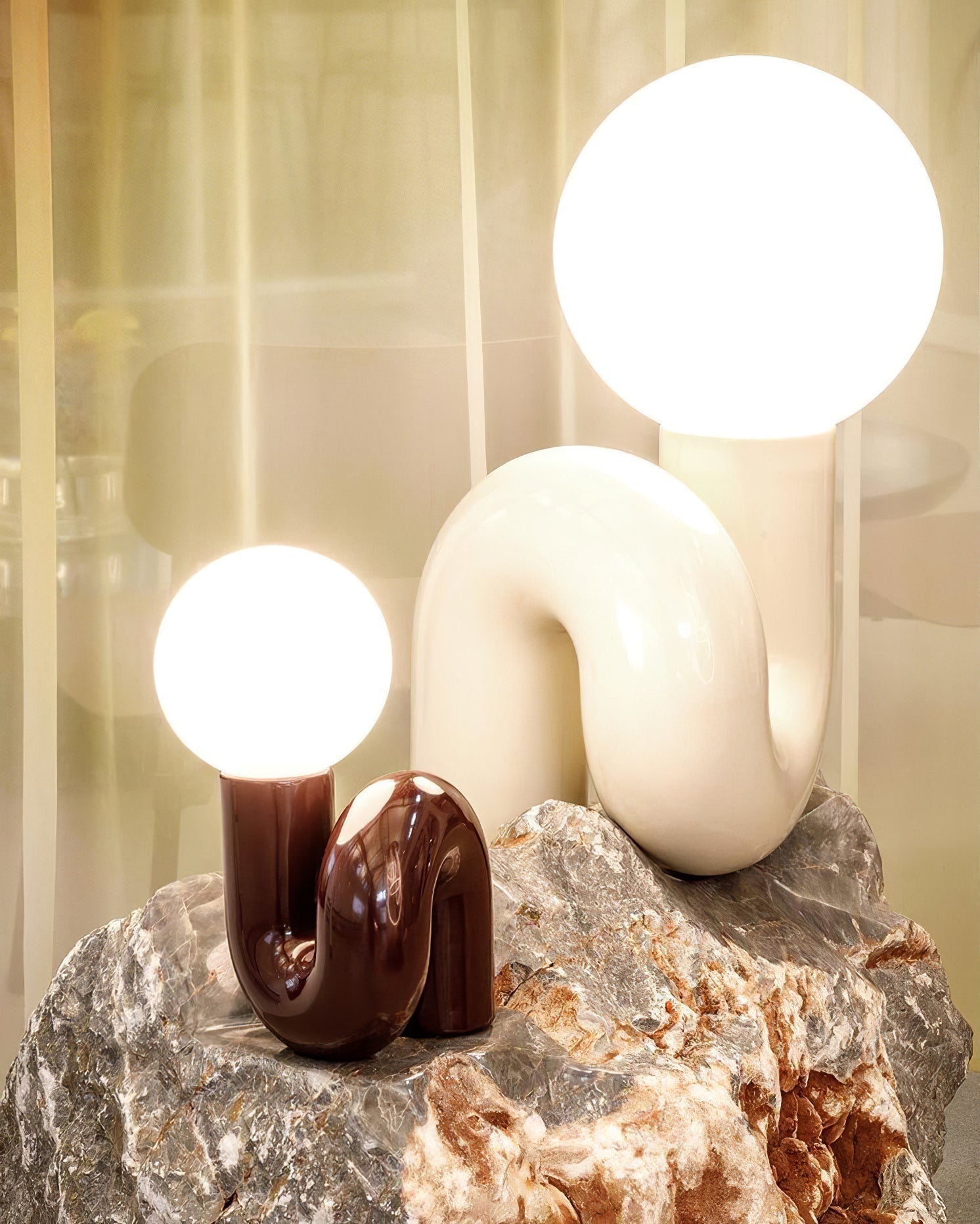 playful-n-shape-table-lamp-anzaz-White-12