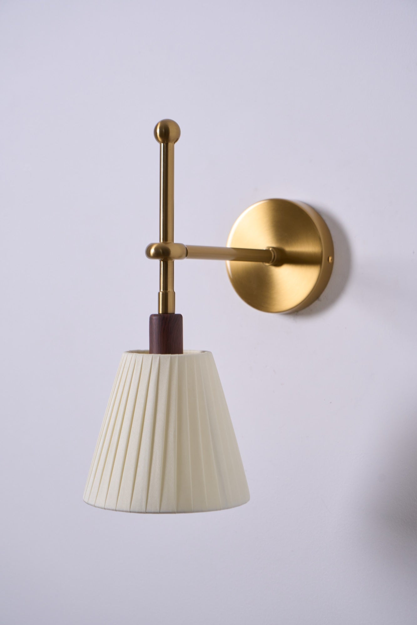 pleated-fabric-wall-lamp-anzaz--20