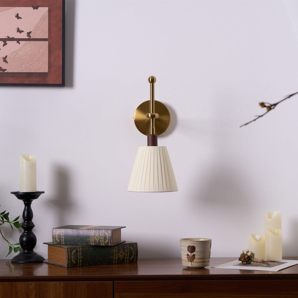 pleated-fabric-wall-lamp-anzaz--10