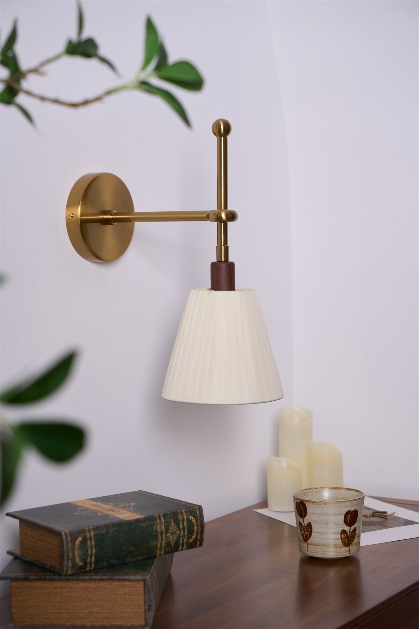 pleated-fabric-wall-lamp-anzaz--12