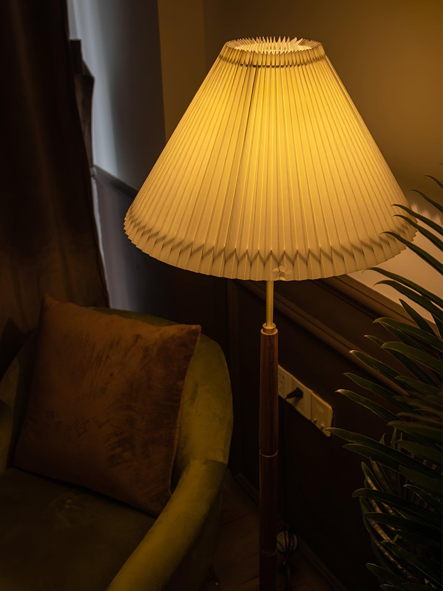 pleated-floor-lamp-anzaz--21