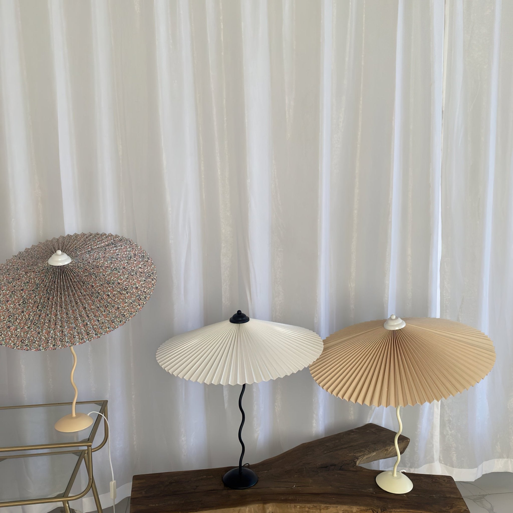 pleated-hat-table-lamp-anzaz-White-3
