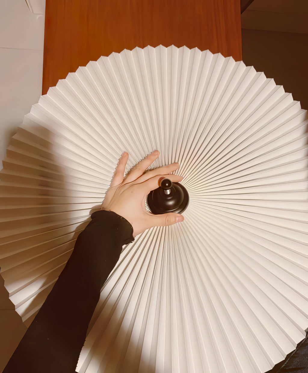 pleated-hat-table-lamp-anzaz--65