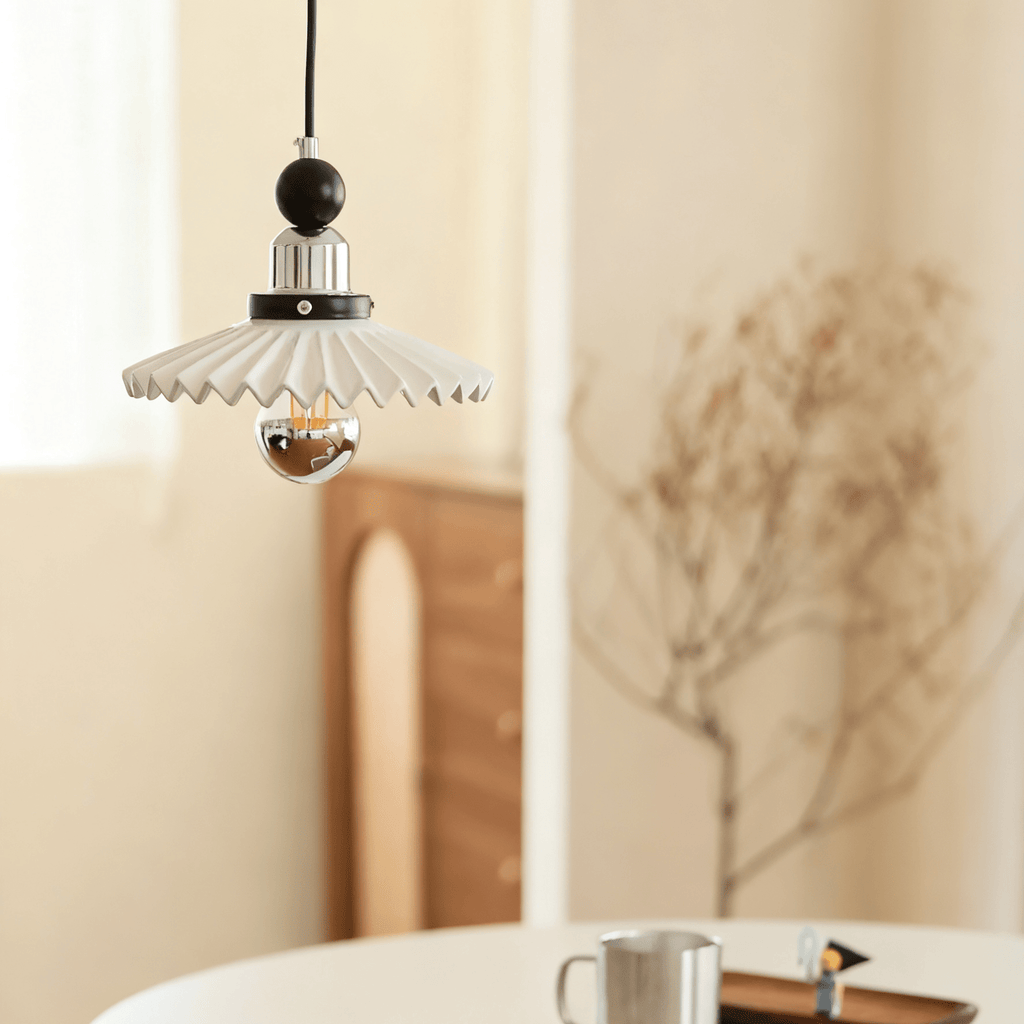 pleated-petal-pendant-lamp-anzaz--3