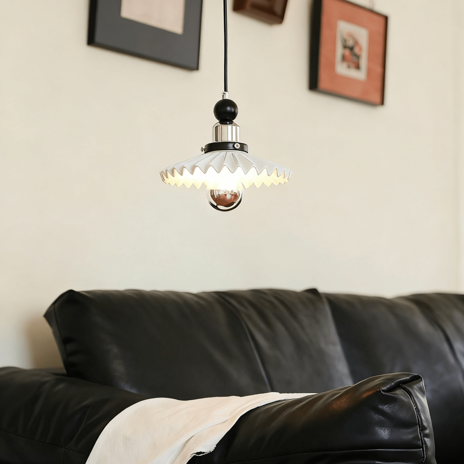 pleated-petal-pendant-lamp-anzaz--6