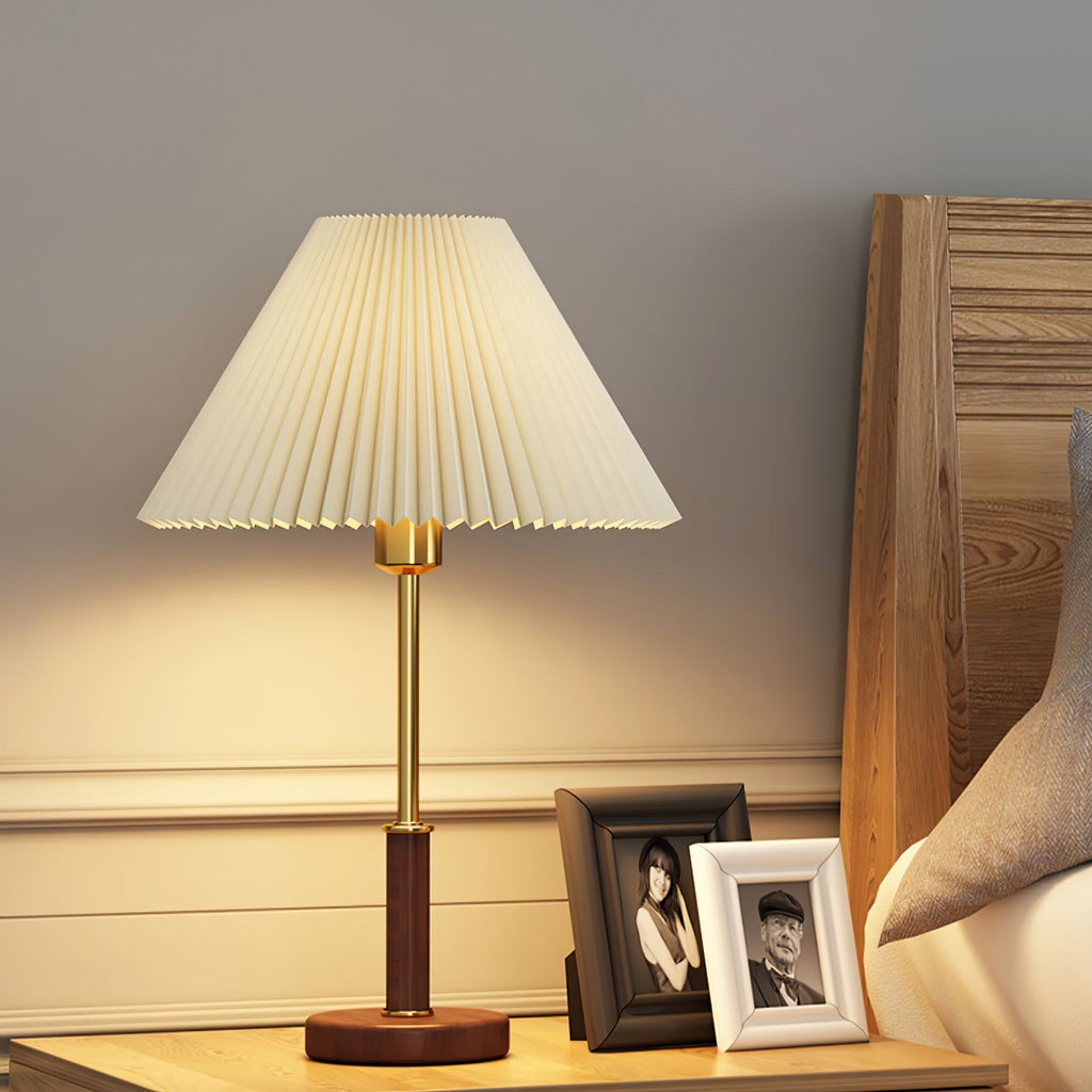 pleated-walnut-table-lamp-anzaz--21